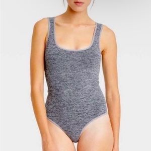 Colsie Seamless Gray Bodysuit